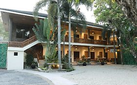 Acuaverde Beach Resort